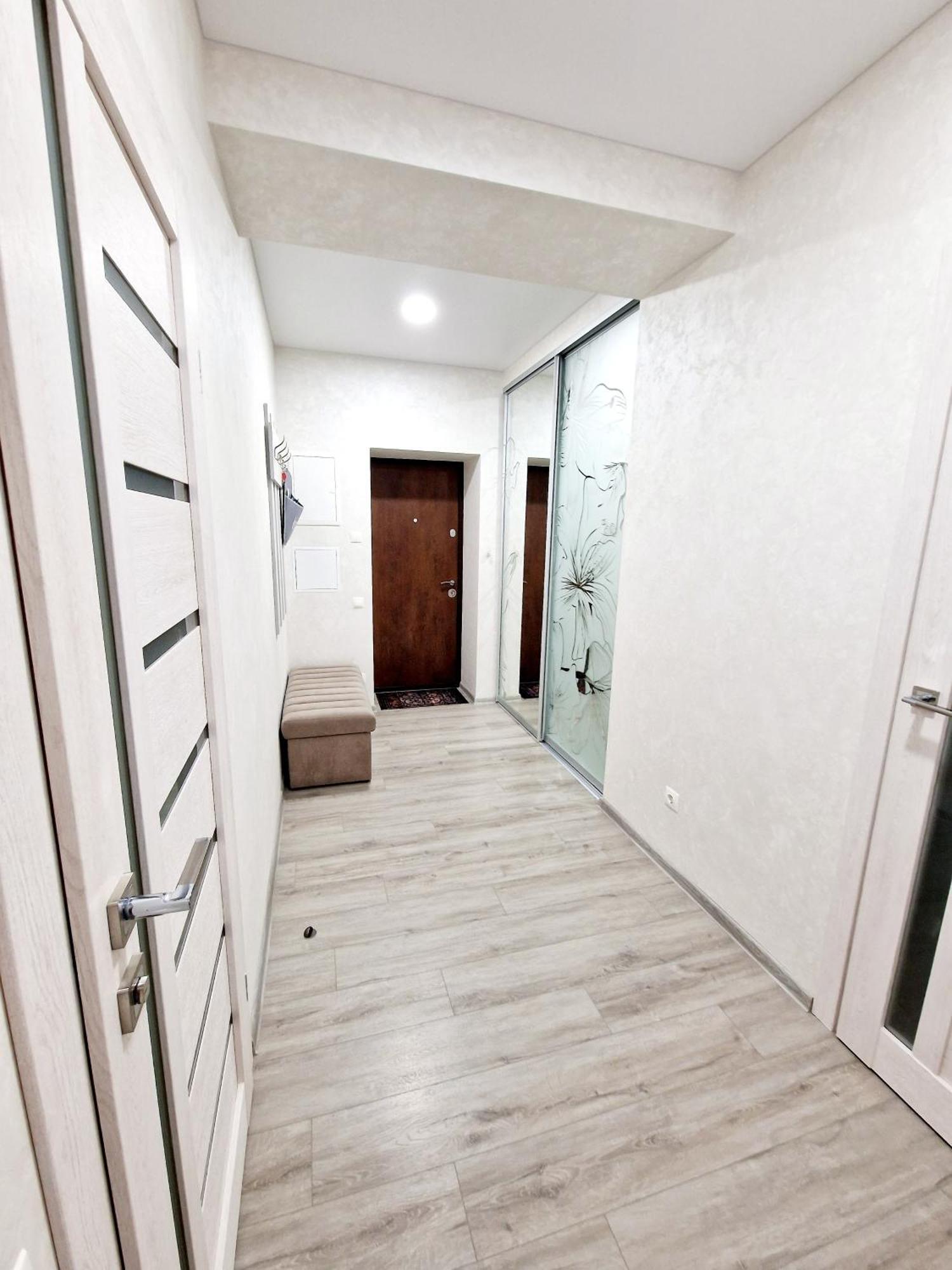 Apartament On Chornovola, 40 Жк "Варварівка" Lutsʼk Екстериор снимка